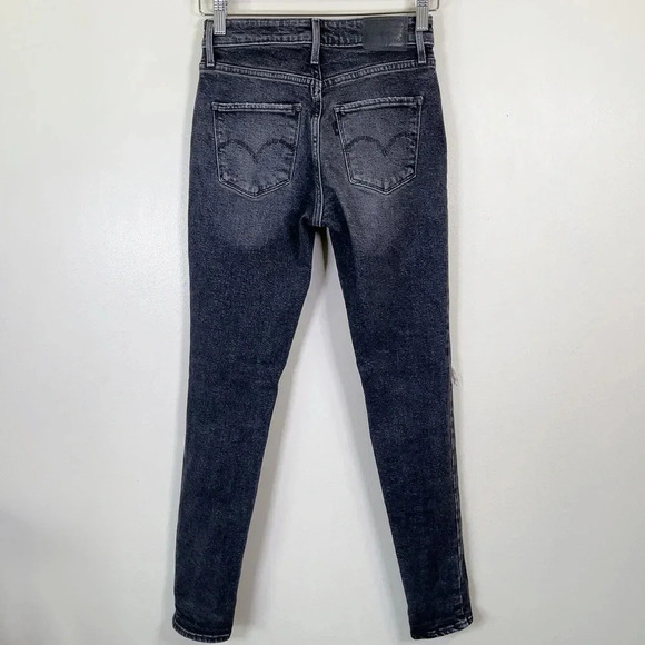 Levi's 721 High Rise Skinny  Grey Wash Distressed Knee Jeans - Picture 15 of 15